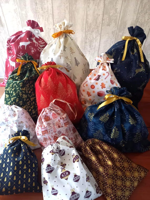 Sac cadeau Noël en tissu zéro déchet, emballage cadeau écologique, pochon tissu réutilisable, sac cadeau pour les fêtes, tissu Noël