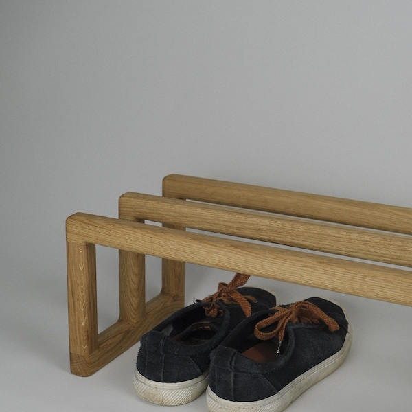 Étagère à chaussures fabriquée à la main en bois de chêne - Rangement pour chaussures - Zone d'entrée