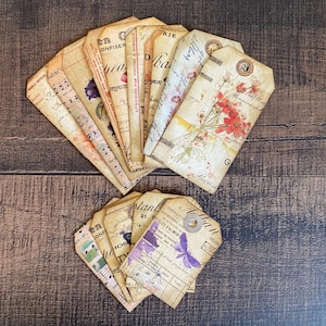 Étiquettes de journal indésirable au look vintage | Scrapbooking | Étiquettes florales | Étiquettes nature | Médaillons papillon | Tags pour supports mixtes | Etiquettes cadeaux