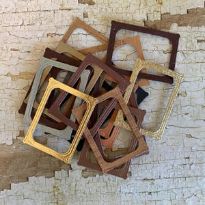 Petits cadres pour papier cartonné | Petits cadres métalliques pour papier cartonné | Petits cadres pour papier cartonné neutres d'aspect bois | Éphémères pour le scrapbooking | Technique mixte
