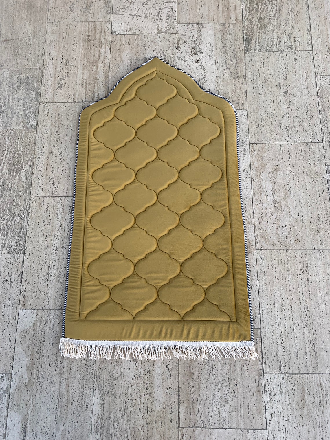 Thick Foam Padded Prayer Rug Luxury Padded Prayer Rug Soft Etsy Canada