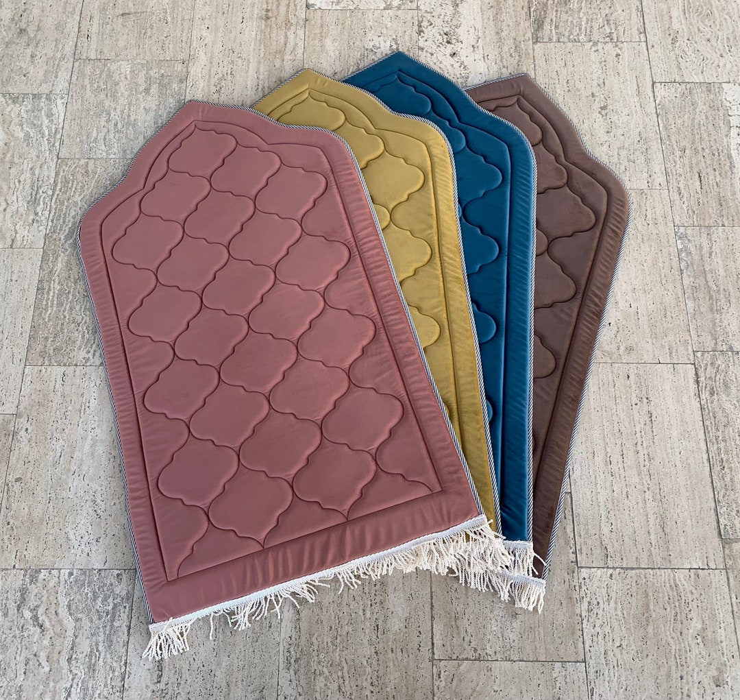 Thick Foam Padded Prayer Rug Luxury Padded Prayer Rug Soft Etsy Canada