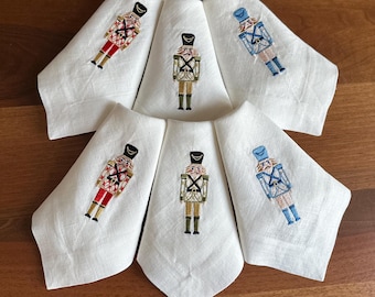 Tovaglioli di lino Schiaccianoci – Decorazione natalizia ricamata e regalo per l'ospite delle feste