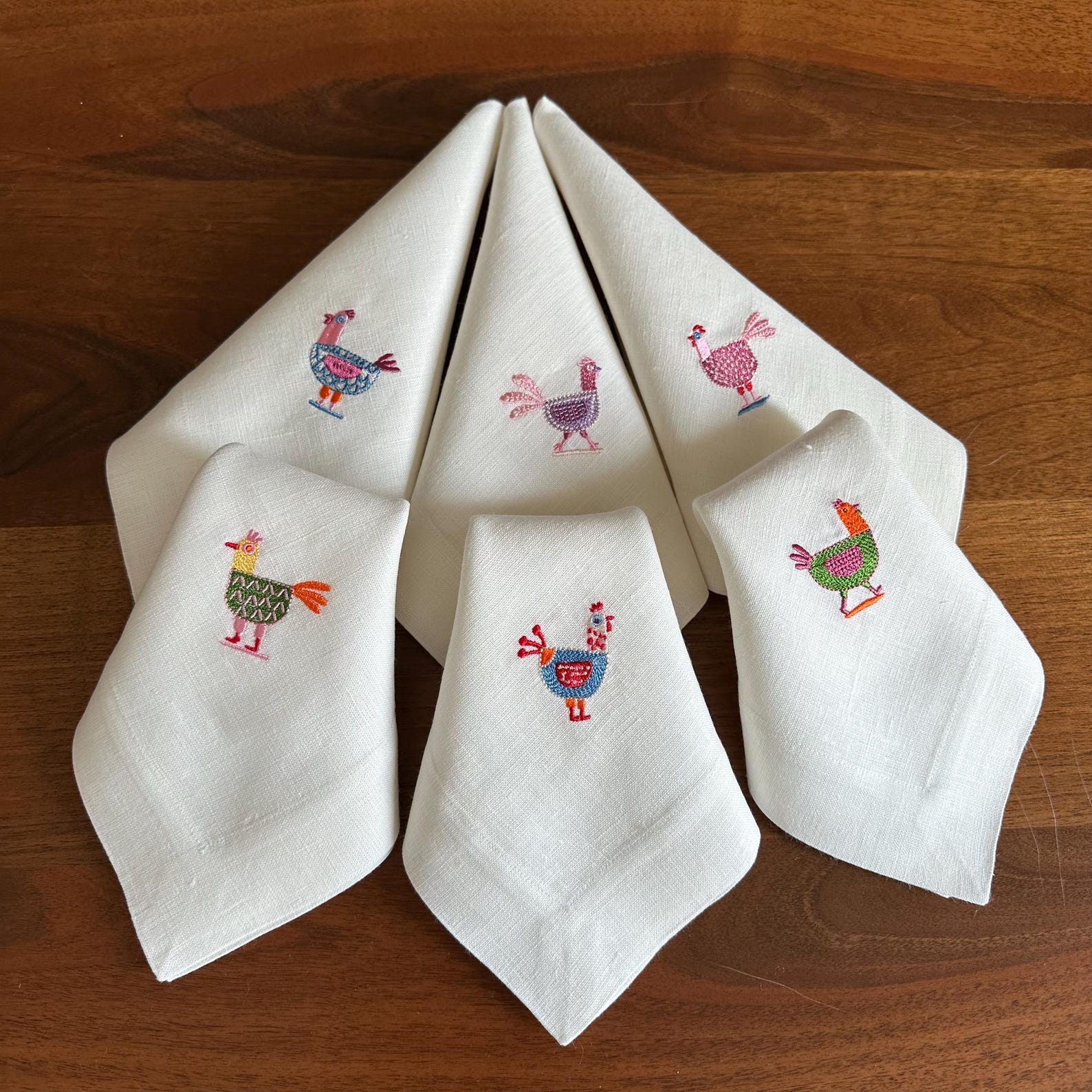 Embroidered Linen Easter Hen Napkins – Handmade Spring Table Decor