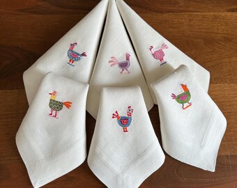 Tovaglioli di lino ricamati a forma di gallina pasquale – Decorazioni da tavola primaverili fatte a mano