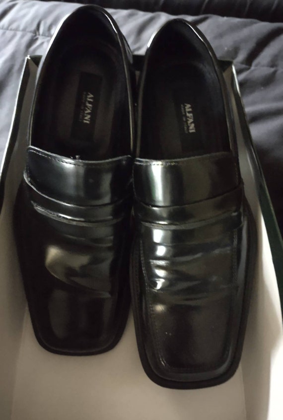 Men's black Alfani Italian leather loafers