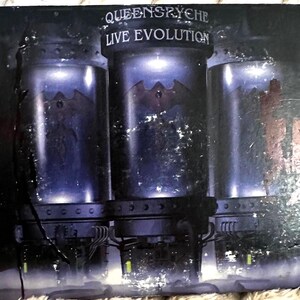 DVD:QUEENSRYCHE:LIVE EVOLUTION QUEENSRYCHE LIVE EVOLUTION DVD EUR