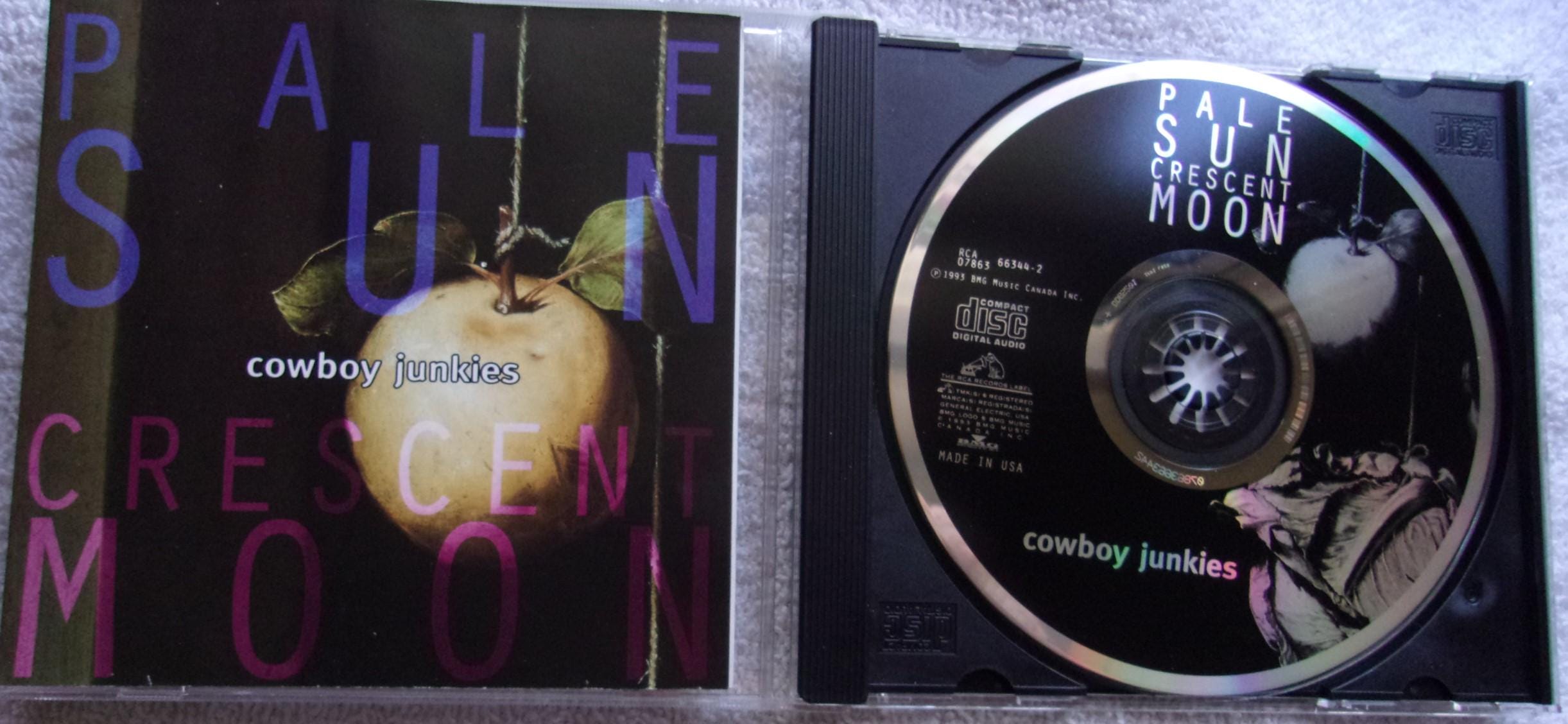 欧2LP Cowboy Junkies Pale Sun, Crescent Moon 19075864791 Sony Music, RCA /00660 Pale Sun Crescent Moon by Cowboy Junkies - Amazon.com Music