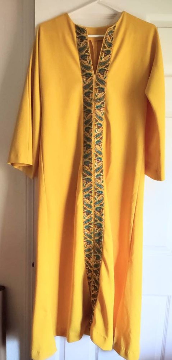 Vintage  60s or 70s yellow full length kaftan dres