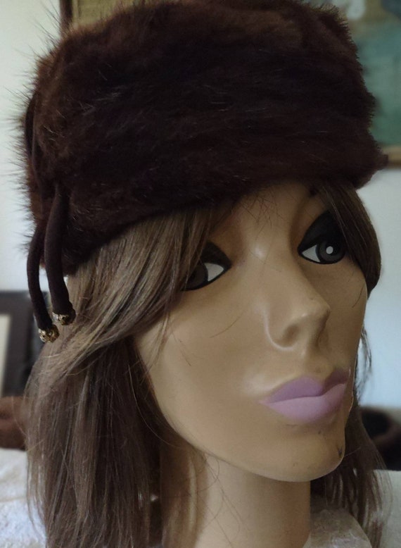 Brentshire ladies vintage Fur hat 50s possibly  ea