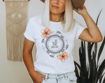 Wild&Free - Dames T-shirt, Boho Kleding, Bloemenshirt, Zomer T-shirt, Festival T-shirt, Mandala