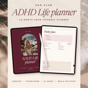 Może przedstawiać: Cyfrowy planer ADHD Life wyświetlony na dwóch ekranach tabletów z białym rysikiem. Lewy ekran pokazuje bordową okładkę ze zdjęciem w łuku, a prawy ekran przedstawia szablon planu dziennego. Tekst zawiera 5AM CLUB oraz ADHD Life planner.