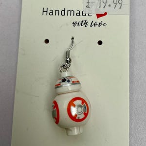 ☆Baublebar☆パーク限定 スターウォーズ BB-8 ピアス New Disney x BaubleBar Designs Include Simba, BB-8, Winnie