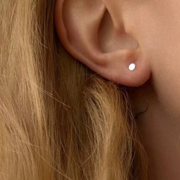 Disc Studs Earrings-Silver Sterling 925 Jewerly-18k Vermeil-Tiny Earrings-Waterproof Earrings-Dainty Silver-Gold Studs-Minimalistic earrings