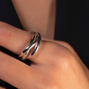 Ring with three Rollers-Triple Ring-Solid Sterling Silver925-Triple Interlocking Ring-Effect Ring-Ring of 3 Stripes-Gift for Her-Dainty Ring