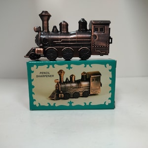 Steam Train pencil sharpener metal die cast miniature display collectors model collectible vintage Boxed New