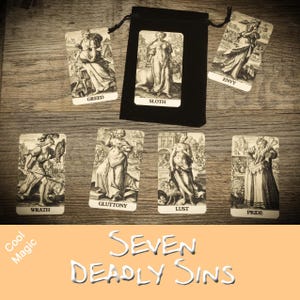 Mentalisme Tour de cartes magique bizarre Tarot Prédiction des sept péchés capitaux Gros plan facile
