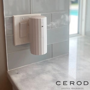 Smart Waterless Oil Diffuser, Plug-in Aroma Diffuser Cold-Air Diffusion 300 sqft