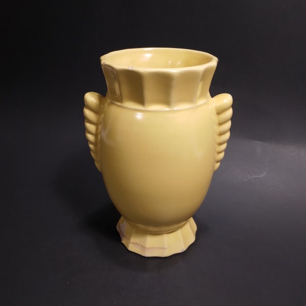 Yellow Art Pottery Vase Urn Vase with Art Deco Shape | Vintage Unmarked ?Shawnee Pottery? | Very Old w/Chipping