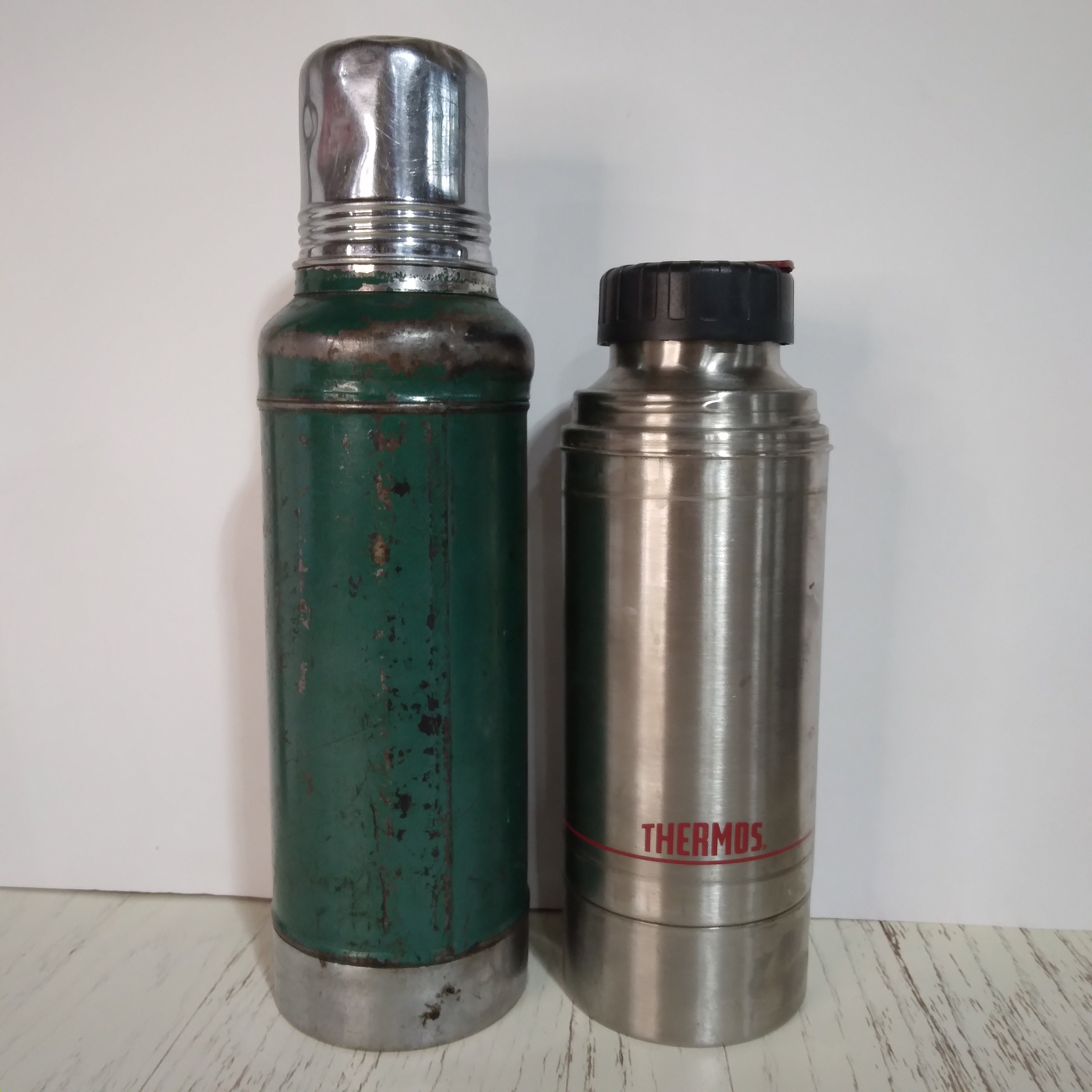 Vintage Stanley Aladdin Thermos, Metal Thermos, One Quart, Made in USA,  Glass Insulator, Rustic Distressed, 1970s 