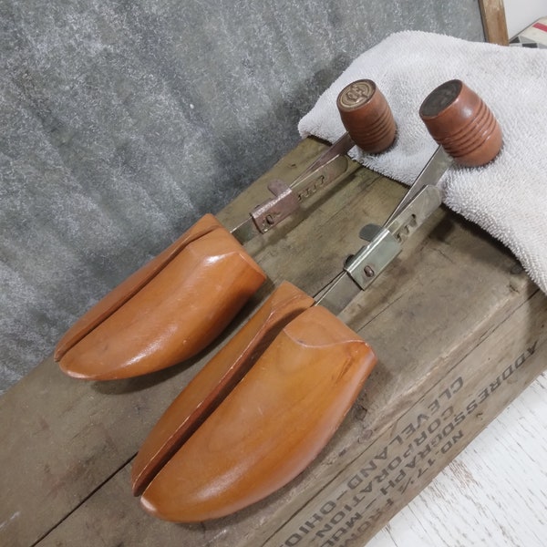 Pair of Solid Wood & Metal Large Shoe Trees / Shoe Forms / Shoe Stretchers | Vintage Adjustable Florsheim Brand, Marked #5