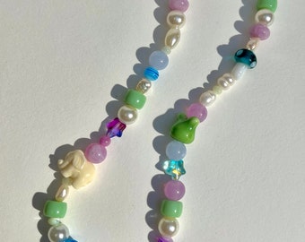 Purple teddy bear pearl beaded necklace