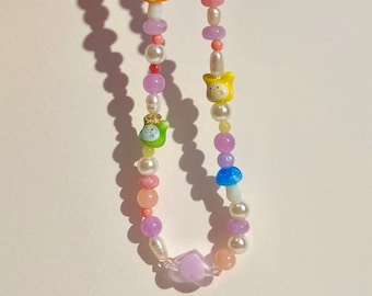 Purple heart pearl beaded necklace