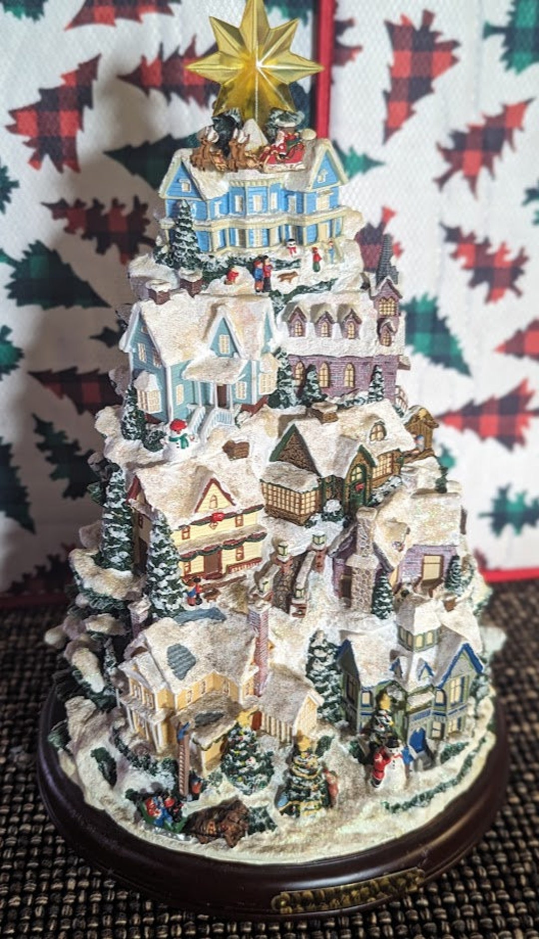 Thomas Kinkade Wondrous Winter Musical Tabletop Christmas Tree With