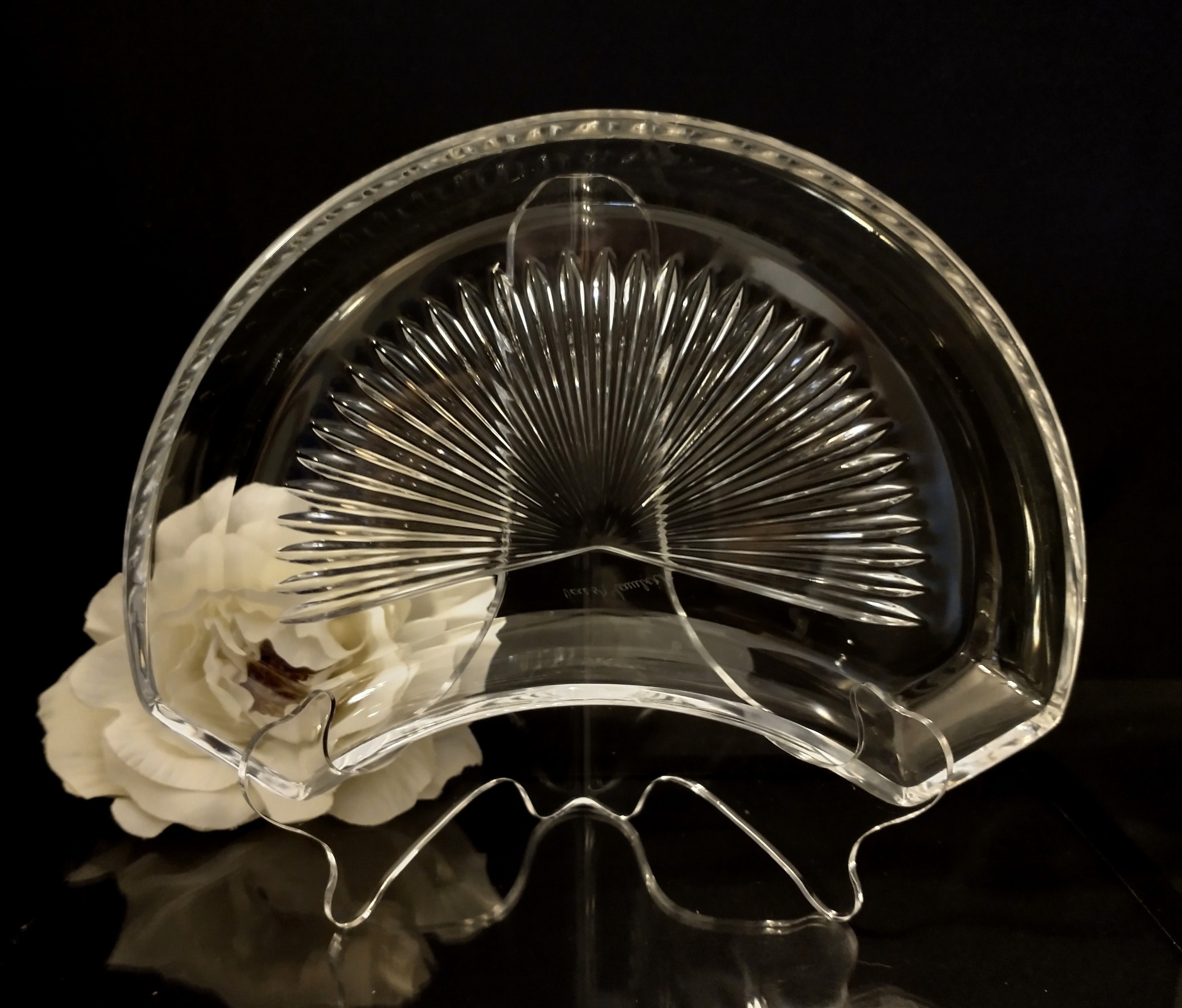 Cut Crystal Glass Box from Val St Lambert, Belgium, 1950s for sale at Pamono