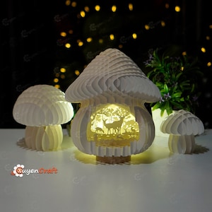 Cerf dans la maison de champignon Pop Up SVG pour Cricut Projects création de carte Pop Up 3D de champignon - veilleuse de champignon - boîte d'ombre de lanterne de papier