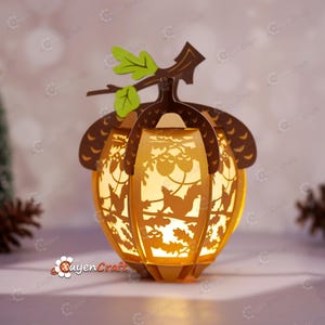 Lanterna ghianda SVG, Studio, modelli PDF - Lanterna di carta ghianda per decorazioni autunnali fai da te - Lanterna autunnale ghianda Light Box Paper Cut
