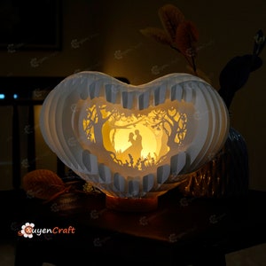 Coeur 3D carte pop-up boîte lumineuse PDF, modèle SVG découpe de papier, coeur 3D éclairage - globe popup, lampe ombre Papercut, art en tranches