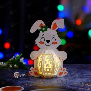 Oeuf de lapin lanterne lapin PDF, SVG, modèle Studio - lanterne oeuf de Pâques lapin pour décorations de Pâques - bricolage lanterne de Pâques en papier découpé Svg