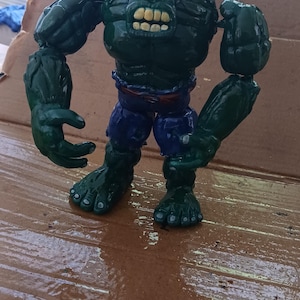 hulk posable figure