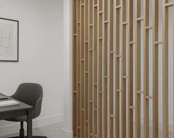 Divisorio in legno, divisorio moderno in legno, schermo per la privacy personalizzato, pannello murale elegante, separatore per open space, arredamento per interni