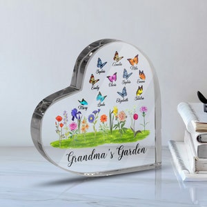 Personalized Grandma&#39;s Garden Acrylic Heart Plaque, Gifts for Grandma Nana Mimi Gigi, Custom Grandkids Name, Butterflies Mother&#39;s Day Gift,