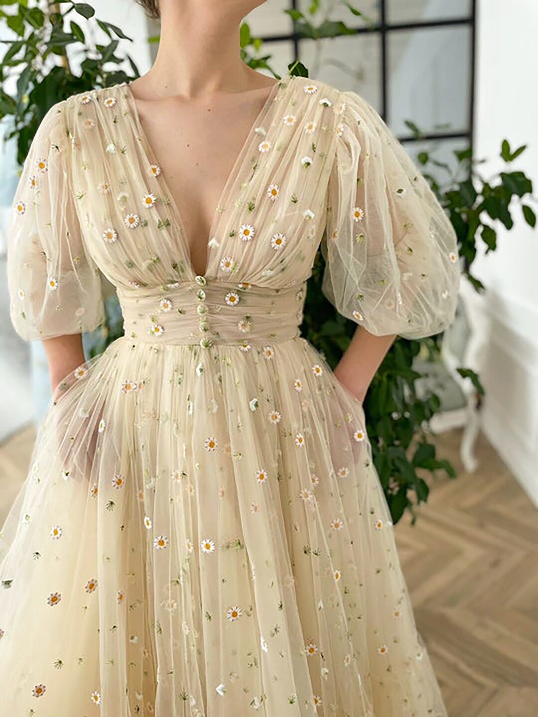 Cream Embroidered Lace Prom Dress V Neck Daisy Fairy Prom Etsy