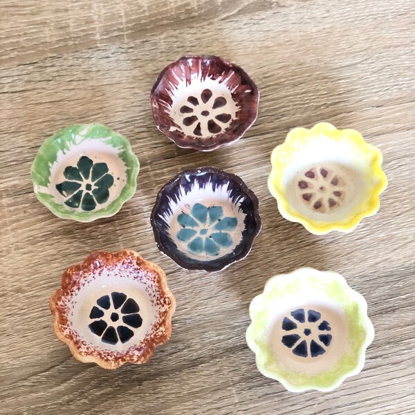 Miniatures Mexican pottery  plates