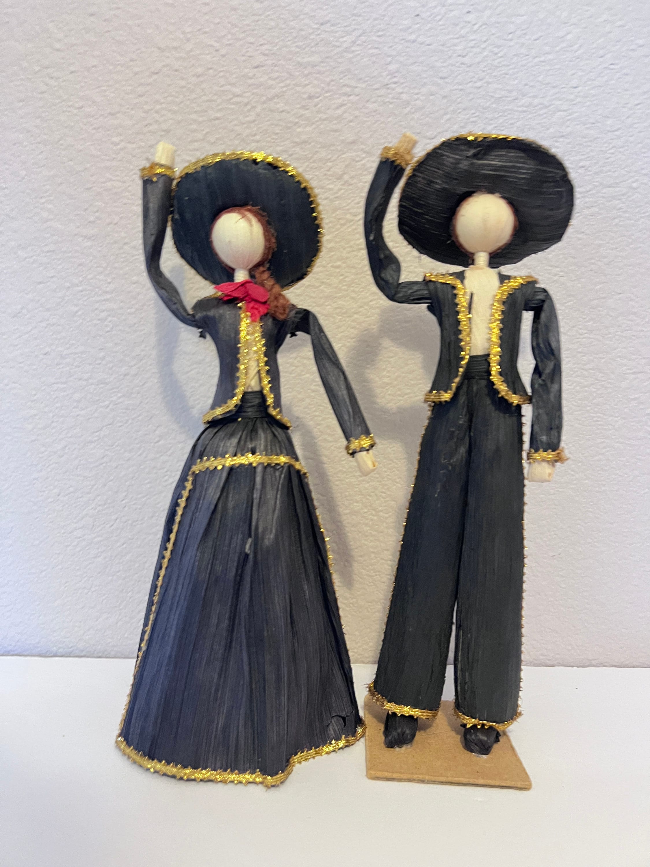 Handmade Mexican Corn Husk Tamal Quinceañera Doll –