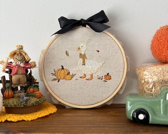 Autumn Goose Embroidery Hoop Decor | Cottagecore Fall Wall Art | Farmhouse Pumpkin Décor
