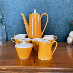 Johnson Brothers Tea Pot - Etsy