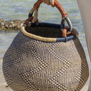 SAVANNAH ZIGZAG ROUND Basket Handmade African Artisan Round Storage Unique Market Gift Exquisite Basket image 3