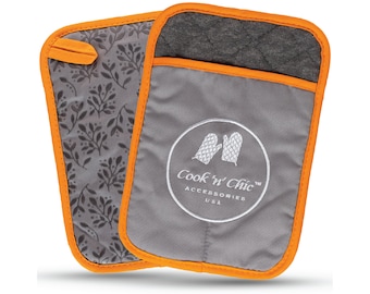 Cotton Pot Holders Set | Non-Slip Silicone Grip, Soft Terry Cloth Lining