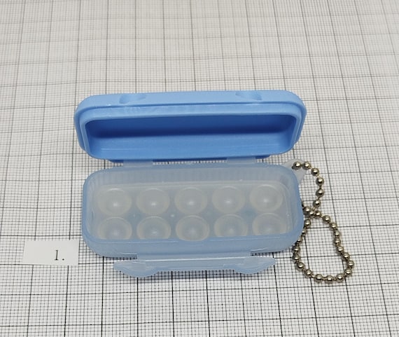 Vintage Tupperware keychains - image 2