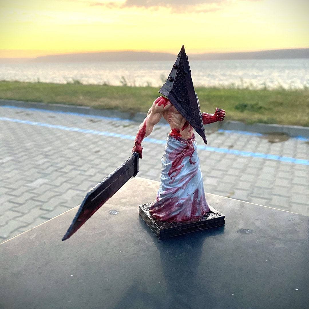 Silent Hill. Pyramid Head  Halo Costume and Prop Maker Community - 405th