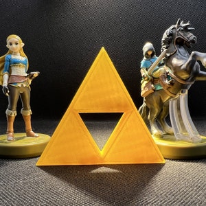 Triforce Magnet or Musical Shaker or Collectibe