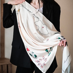 Shovkova hustka &quot;Mi tenue&quot;. Khustka para la cabeza, hustka para el cuello, pañuelo de costura, regalos de cumpleaños, hustka ucraniana, regalos para ella