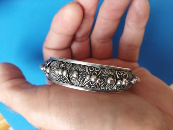 Ancien Bracelet Berbère En Argent Massif - Bijou Ethnique Vintage - Occasion