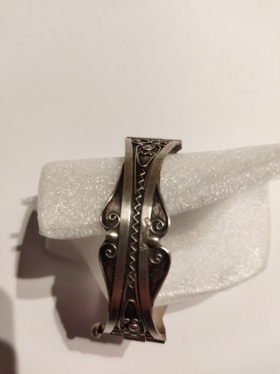 Berber bracelet in solid silver - image 8