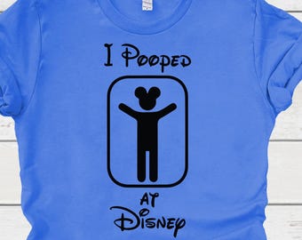Camiseta Hice caca en Disney, camiseta divertida para hombre, camiseta de Disney para hombre, camiseta de vacaciones, camiseta de Disneyworld para hombre, camiseta divertida de Disney, camiseta divertida de Disney
